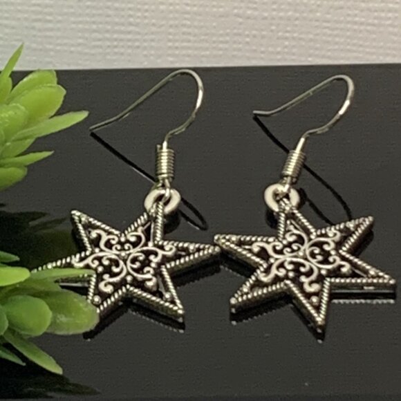 Celtic Earrings, Boho Earring, Star Earring, Gift Idea, Celtic Jewelry, Star - Picture 3 of 6